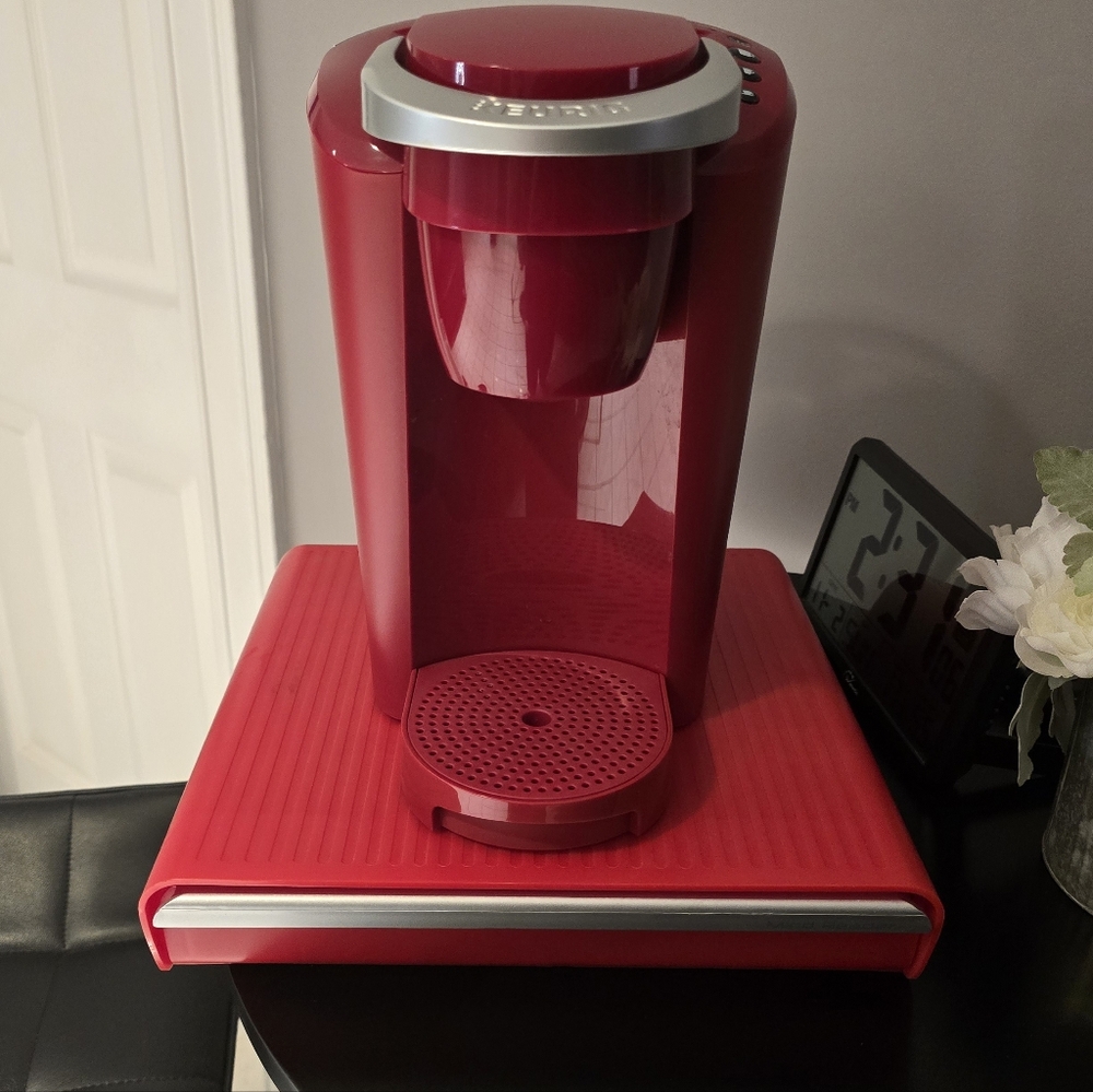 Red Pod Storage - Picture 2 of 14